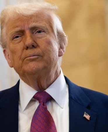 trumptan-yabanci-sirketlere-gocmen-uyarisi-yasal-yollarla-isci-getirin-amerikalilari-ise-alin-hcjBsQM7.jpg
