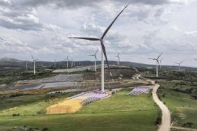 Türkiye Yenilenebilir Enerjiye Hız Veriyor! 3,3 Milyar Dolarlık YEKA İhalesi Başlıyor 6 turkiye-yenilenebilir-enerjiye-hiz-veriyor-33-milyar-dolarlik-yeka-ihalesi-basliyor-BAyLjOSt.jpg