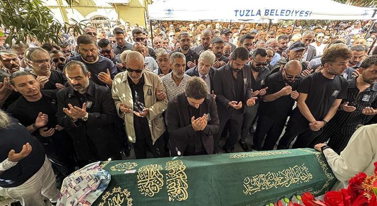 Ünlü şarkıcı Güllü’nün trajik ölümüyle ilgili soruşturma yeni görüntülerle netleşti 5 Ünlü şarkıcı Güllü’nün trajik ölümüyle ilgili soruşturma yeni görüntülerle netleşti