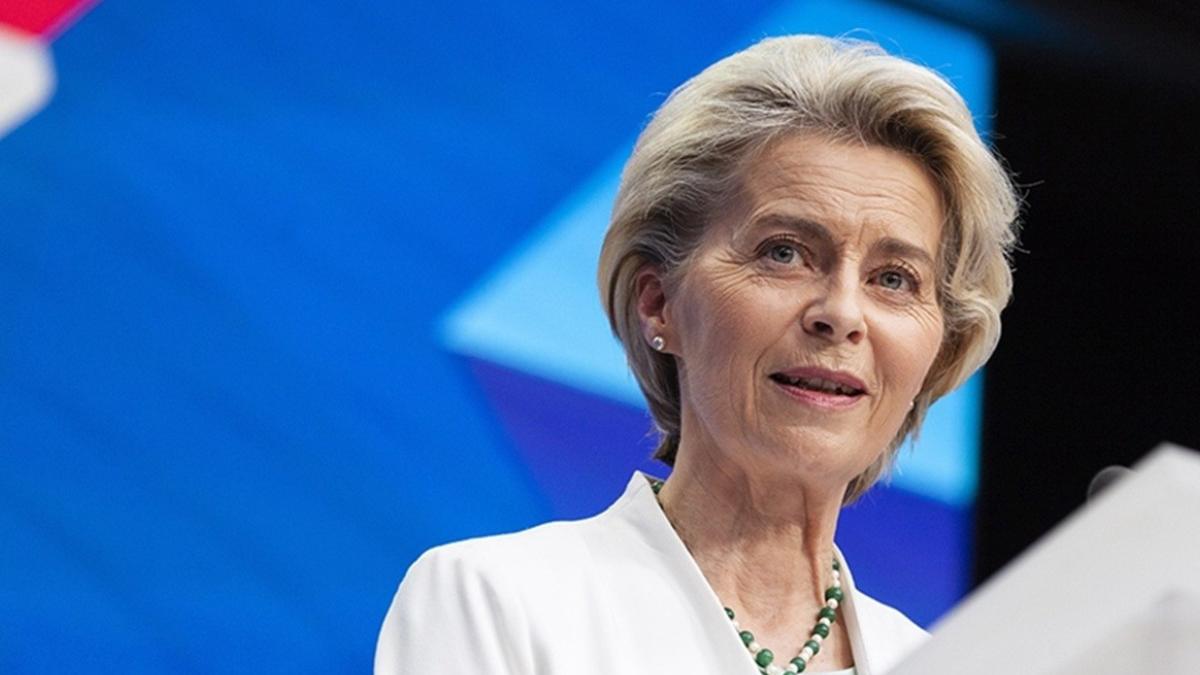 Ursula von der Leyen'in Uçağına Şüpheli Saldırı! İniş Sırasında GPS Sinyalleri Kayboldu 2 ursula-von-der-leyenin-ucagina-supheli-saldiri-inis-sirasinda-gps-sinyalleri-kayboldu-WYAQ3iBW.jpg
