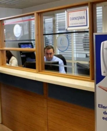 65 Yaş Üstü Vatandaşlardan İstenen Sağlık Raporu Tapu İşlemlerini Kilitlemeye Başladı 2 65-yas-ustu-vatandaslardan-istenen-saglik-raporu-tapu-islemlerini-kilitlemeye-basladi-IrZryXNE.jpg