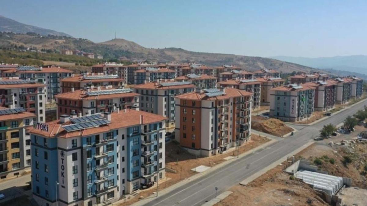 Afet Yeniden İmar Fonu deprem bölgesine 485 milyon Euro kaynak sağladı 2 afet-yeniden-imar-fonu-deprem-bolgesine-485-milyon-euro-kaynak-sagladi-zk3ua9Hl.jpg