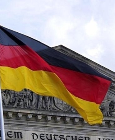 Almanya dron tehdidine karşı yeni önlemler alıyor! Ulusal Güvenlik Konseyi ilk kez toplanıyor 8 almanya-dron-tehdidine-karsi-yeni-onlemler-aliyor-ulusal-guvenlik-konseyi-ilk-kez-toplaniyor-XrMFK8B1.jpg