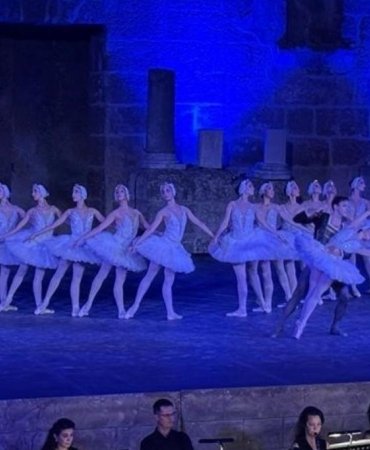Aspendos'ta Sanat Şöleni: Rekorla Kapanış Yaşandı—Uluslararası Opera ve Bale Festivali Tarihe Geçti 2 aspendosta-sanat-soleni-rekorla-kapanis-yasandiuluslararasi-opera-ve-bale-festivali-tarihe-gecti-Ma9gYrBA.jpg