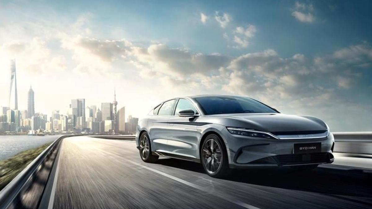 BYD'nin İngiltere Büyümesi: Eylül Satışlarında Rekor Artış ve Market Payı 2 bydnin-ingiltere-buyumesi-eylul-satislarinda-rekor-artis-ve-market-payi-GVLhW7nw.jpg