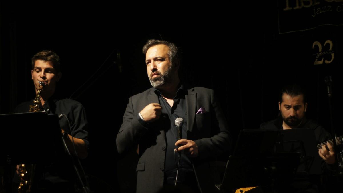 Hakan Ali Toker ve Erdem Özkan, Nardis'te Müziği ve Aşkı Buluşturdu 2 hakan-ali-toker-ve-erdem-ozkan-nardiste-muzigi-ve-aski-bulusturdu-iHtpzn9h.jpg