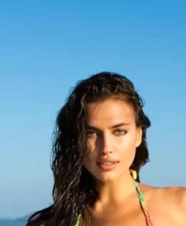 irina-shayk-ustsuz-selfie-paylasti-sosyal-medya-karisti-biNaN6my.jpg