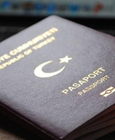 Karadağ’da Türk Vatandaşlarına Vize Şoku! Vizesiz Seyahat Askıya Alındı 10 karadagda-turk-vatandaslarina-vize-soku-vizesiz-seyahat-askiya-alindi-KOXvmvmQ.jpg