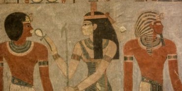 Luksor’daki Krallar Vadisi’nde Büyük Restorasyon Sonunda İlk Ziyarete Açılıyor: Amenhotep III’nin Mezarındaki Küresel Heyecan 14 luksordaki-krallar-vadisinde-buyuk-restorasyon-sonunda-ilk-ziyarete-aciliyor-amenhotep-iiinin-mezarindaki-kuresel-heyecan-3FzMIvRk.jpg