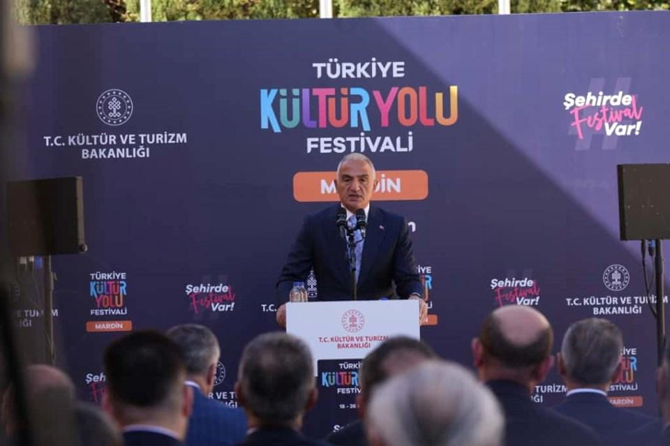 Mardin Kültür Yolu Festivali Başladı: Türkiye’nin Sanat ve Turizm Ekosistemi Yeni Bir Rekor Peşinde 1 Mardin Kültür Yolu Festivali Başladı: Türkiye’nin Sanat ve Turizm Ekosistemi Yeni Bir Rekor Peşinde