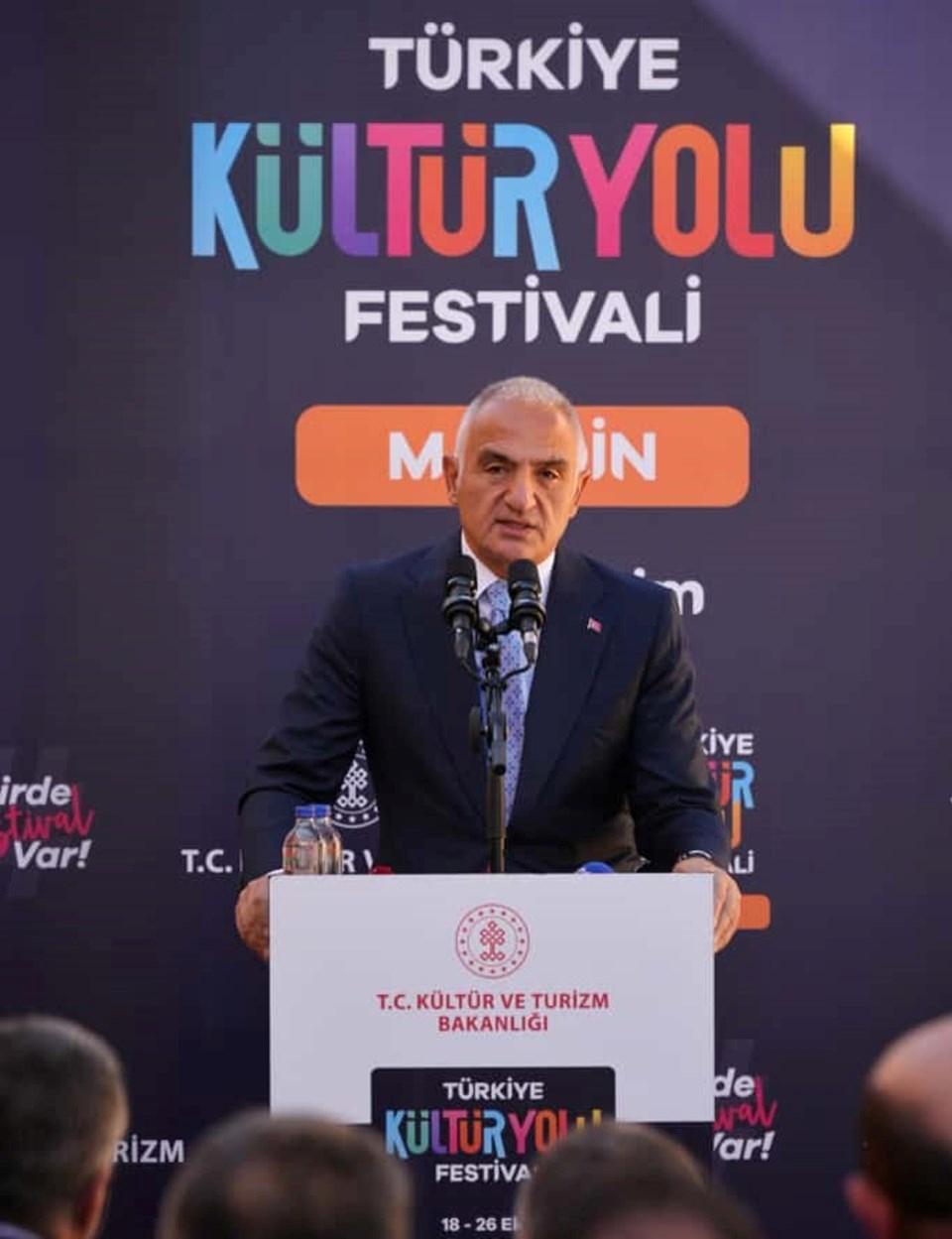 Mardin Kültür Yolu Festivali Başladı: Türkiye’nin Sanat ve Turizm Ekosistemi Yeni Bir Rekor Peşinde 2 Mardin Kültür Yolu Festivali Başladı: Türkiye’nin Sanat ve Turizm Ekosistemi Yeni Bir Rekor Peşinde