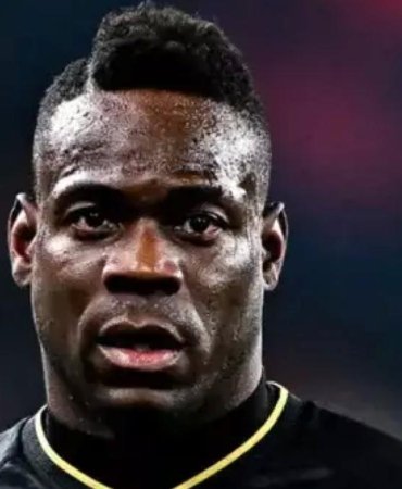 mario-balotelli-kendimi-iyi-hissediyorum-ama-kariyerimde-cikmazdayim-FMjU7yEX.jpg
