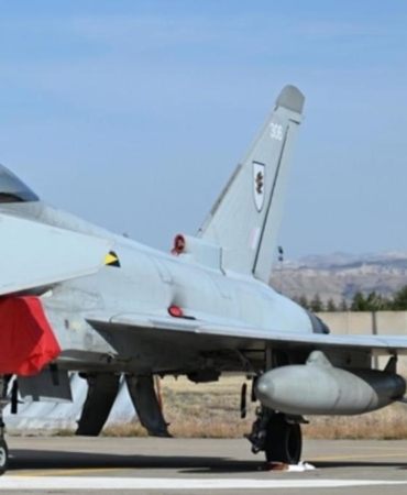 Milli Savunma Bakanlığı: 5,4 Milyar Sterlinlik Eurofighter Anlaşması İmzalandı, Suriye ile Askeri İşbirliği Sürüyor 2 milli-savunma-bakanligi-54-milyar-sterlinlik-eurofighter-anlasmasi-imzalandi-suriye-ile-askeri-isbirligi-suruyor-DwvNcEkf.jpg