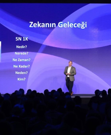 Türkiye Yapay Zeka Zirvesi 2025’te “Zekanın Ötesi” Temasıyla Geleceğe Yön Verdi 4 turkiye-yapay-zeka-zirvesi-2025te-zekanin-otesi-temasiyla-gelecege-yon-verdi-YstI1n8S.jpg