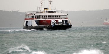 canakkale-bogazinda-firtina-etkisi-ulasimi-aksatti-4HqWjlbY.jpg
