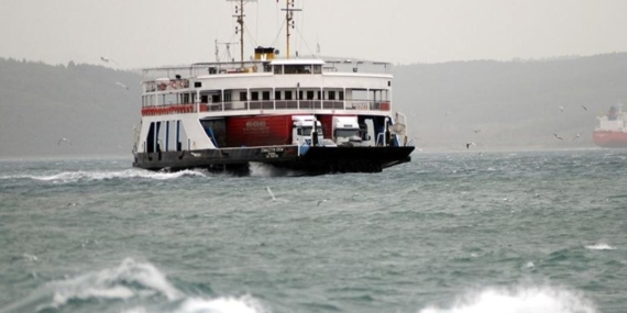 Çanakkale Boğazı’nda Fırtına Etkisi Ulaşımı Aksattı