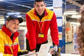 DHL Supply Chain yapay zekâ aracılarıyla operasyonlarını dönüştürüyor! HappyRobot iş birliği yeni dönemi başlatıyor 1 dhl-supply-chain-yapay-zek-aracilariyla-operasyonlarini-donusturuyor-happyrobot-is-birligi-yeni-donemi-baslatiyor-tsxNyvnW.jpg