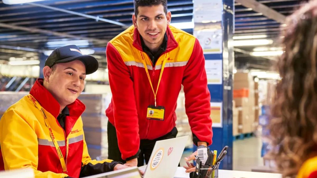 DHL Supply Chain yapay zekâ aracılarıyla operasyonlarını dönüştürüyor! HappyRobot iş birliği yeni dönemi başlatıyor 2 dhl-supply-chain-yapay-zek-aracilariyla-operasyonlarini-donusturuyor-happyrobot-is-birligi-yeni-donemi-baslatiyor-tsxNyvnW.jpg