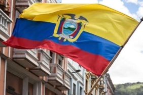 ekvadorda-feci-otobus-kazasi-150-metreden-yuvarlanan-aracta-21-kisi-hayatini-kaybetti-KvMy2HiE.jpg