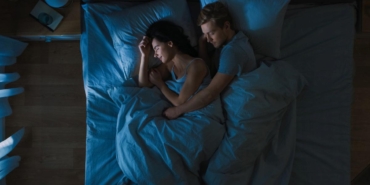Gece Işığı Kalp Hastalığını Artırıyor mu? Yeni Araştırma Alarm Veriyor 14 gece-isigi-kalp-hastaligini-artiriyor-mu-yeni-arastirma-alarm-veriyor-wvMl1CL5.jpg