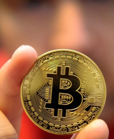 glassnodedan-bitcoin-icin-kritik-uyari-yeni-zirveler-icin-iki-buyuk-duvar-asilmali-PYutAUYu.jpg