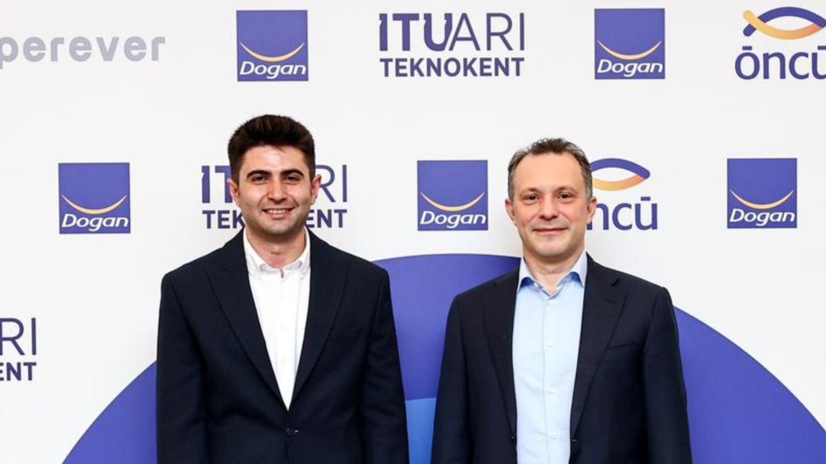 Hyperever, Yapay Zekâ Destekli Robot Köpeği Proteo V1 ile 2,2 Milyon Dolarlık Yatırım Aldı 2 hyperever-yapay-zek-destekli-robot-kopegi-proteo-v1-ile-22-milyon-dolarlik-yatirim-aldi-rNcZExrr.jpg