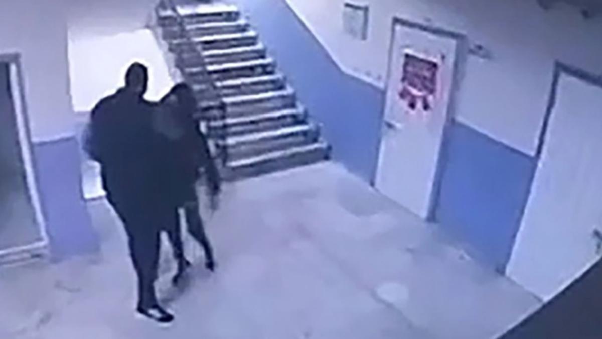 Manisa’da Okul Müdürü Otizmli Öğrenciyi İttiği Gerekçesiyle Tutuklandı 2 manisada-okul-muduru-otizmli-ogrenciyi-ittigi-gerekcesiyle-tutuklandi-eENCeada.jpg