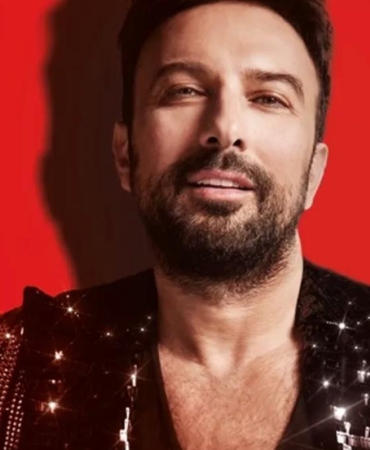 Megastar Tarkan’ın İstanbul Konserleri Rekor Sürede Tükendi 3 megastar-tarkanin-istanbul-konserleri-rekor-surede-tukendi-Pxzh7yhe.jpg