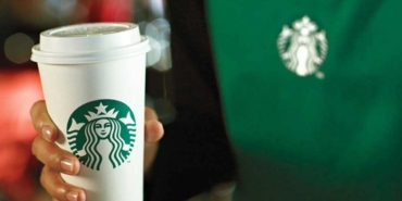 starbucks-calisanlari-red-cup-dayde-greve-gidiyor-7H8Ipj9h.jpg
