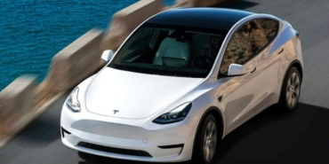 Tesla iPhone kullanıcılarını sevindirecek CarPlay hamlesi için çalışmalara başladı 12 tesla-iphone-kullanicilarini-sevindirecek-carplay-hamlesi-icin-calismalara-basladi-gxtrG6gH.jpg