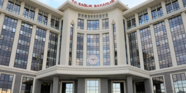 Travmatik Dental Yaralanmalar: Dakikalar İçinde Müdahale ve Koruyucu Önlemler 12 travmatik-dental-yaralanmalar-dakikalar-icinde-mudahale-ve-koruyucu-onlemler-xtu5UV4M.jpg