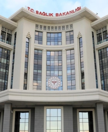 Travmatik Dental Yaralanmalar: Dakikalar İçinde Müdahale ve Koruyucu Önlemler 9 travmatik-dental-yaralanmalar-dakikalar-icinde-mudahale-ve-koruyucu-onlemler-xtu5UV4M.jpg