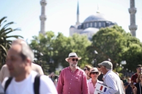 Turizmde yükseliş: Ekim ayında 5,6 milyon yabancı ziyaretçi 3 turizmde-yukselis-ekim-ayinda-56-milyon-yabanci-ziyaretci-VYZCc5Mb.jpg