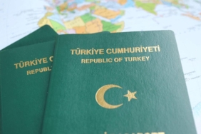 TÜRSAB’dan Yeşil Pasaport İçin Kritik Adım: Seyahat Acentalarına Ayrıcalıklı Model Geliyor 2 tursabdan-yesil-pasaport-icin-kritik-adim-seyahat-acentalarina-ayricalikli-model-geliyor-bqQTtFuD.jpg