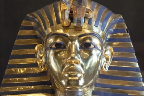 tutankhamunun-yuzunun-bulundugu-antik-kolye-kayip-kraliyet-rituellerine-isik-tuttu-yzD4Park.jpg