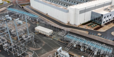 Veri merkezlerinin hızlı büyümesi bu kış elektrik şebekesini tehlikeye atabilir 3 veri-merkezlerinin-hizli-buyumesi-bu-kis-elektrik-sebekesini-tehlikeye-atabilir-hwXJeynq.jpg