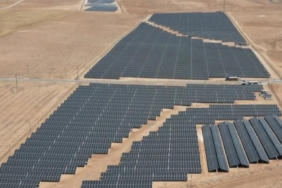 CW Enerji Şanlıurfa’da arazi GES kurulumunu tamamladı 4 cw-enerji-sanliurfada-arazi-ges-kurulumunu-tamamladi-sLe6FLS4.jpg