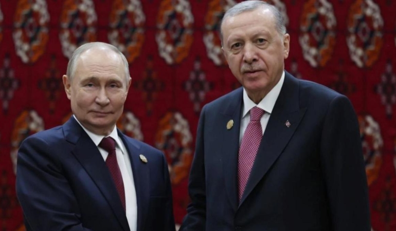 Erdoğan ile Putin Aşkabat’ta Bir Araya Geldi 1 erdogan-ile-putin-askabatta-bir-araya-geldi-lbKKTl2T.jpg