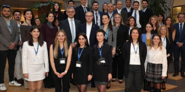 İş Bankası, Microsoft ve Logosoft’tan girişimcilere özel teknoloji ve finansman desteği 4 is-bankasi-microsoft-ve-logosofttan-girisimcilere-ozel-teknoloji-ve-finansman-destegi-mUJ4kWA3.jpg