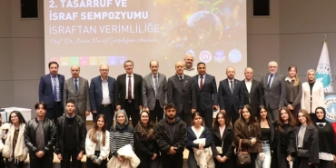 İsrafın psikolojisi masaya yatırıldı, verimliliğin anahtarı “anlam” olarak tanımlandı 1 israfin-psikolojisi-masaya-yatirildi-verimliligin-anahtari-anlam-olarak-tanimlandi-I9ysSb47.jpg