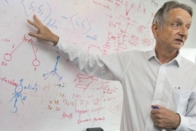 Yapay zeka yarışında dengeler değişiyor! Geoffrey Hinton Google’ın OpenAI’ı geçebileceğini düşünüyor 4 yapay-zeka-yarisinda-dengeler-degisiyor-geoffrey-hinton-googlein-openaii-gecebilecegini-dusunuyor-dYn9QMuq.jpg