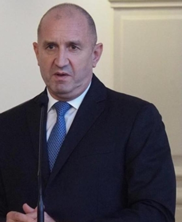 bulgaristanda-siyasi-dengeleri-sarsan-karar-ay8GRQFh.jpg