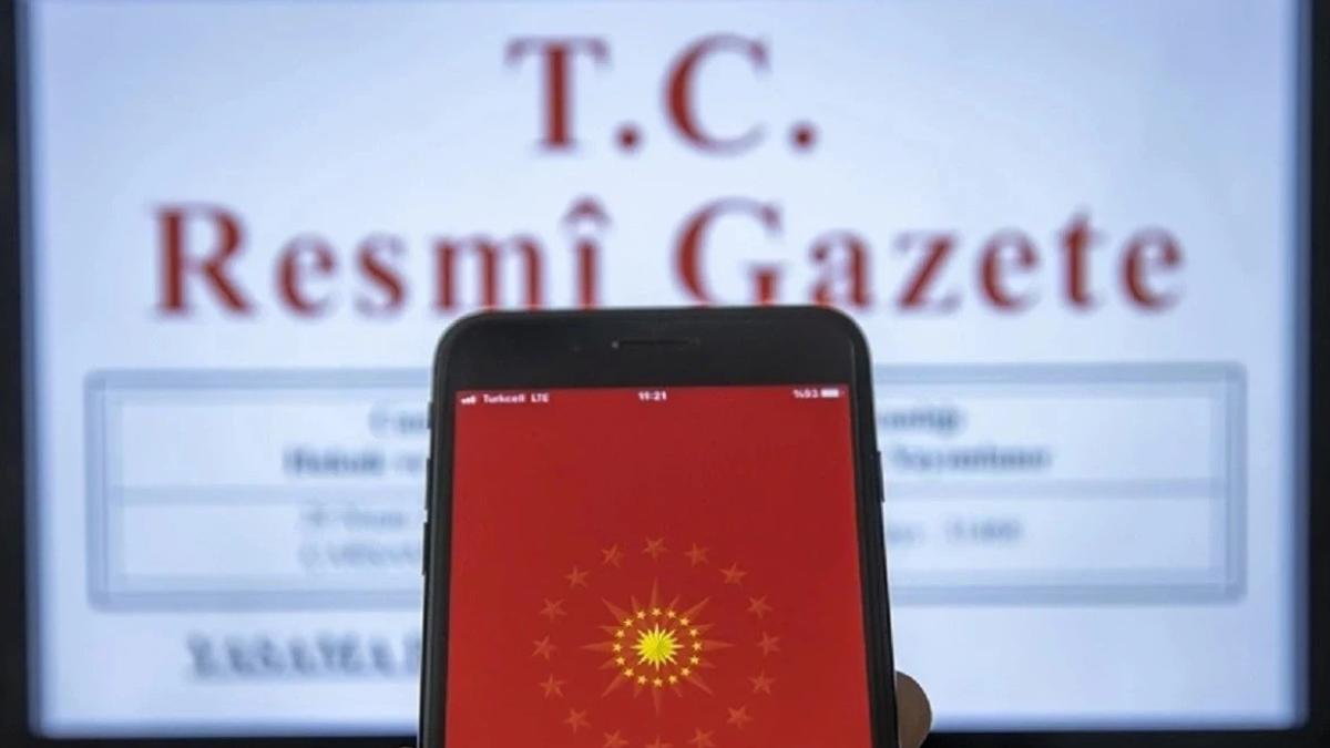 Cumhurbaşkanlığı kararıyla üst düzey atamalar ve görev değişiklikleri Resmî Gazete’de yayımlandı 2 cumhurbaskanligi-karariyla-ust-duzey-atamalar-ve-gorev-degisiklikleri-resm-gazetede-yayimlandi-VYU2SecI.jpg