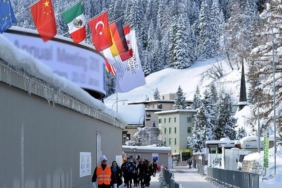 Davos Zirvesi kritik eşikte başlıyor küresel liderler “Diyalog Ruhu” ile buluşacak 2 davos-zirvesi-kritik-esikte-basliyor-kuresel-liderler-diyalog-ruhu-ile-bulusacak-WJgPk1gK.jpg