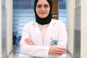 Diş beyazlatma sanıldığı kadar zararlı mı? Uzman isim doğru bilinen yanlışları anlattı 1 dis-beyazlatma-sanildigi-kadar-zararli-mi-uzman-isim-dogru-bilinen-yanlislari-anlatti-uCCsb4te.jpg