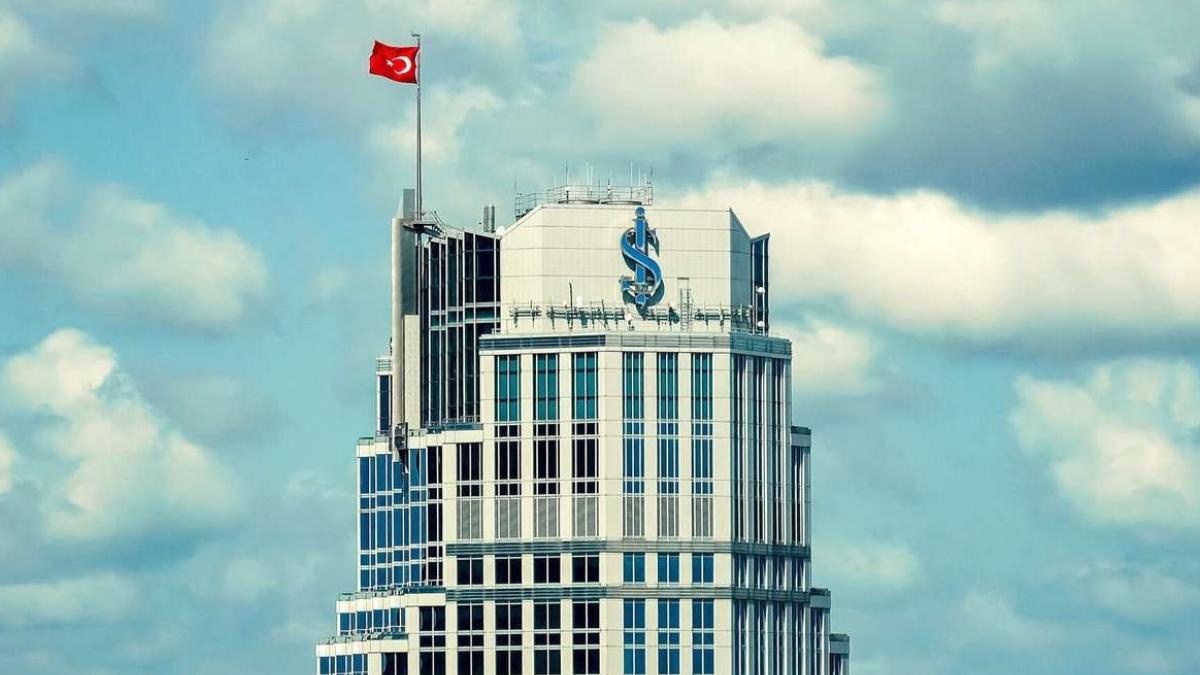 İş Bankası’ndan küresel piyasalarda 500 milyon dolarlık güçlü Eurotahvil ihracı 2 is-bankasindan-kuresel-piyasalarda-500-milyon-dolarlik-guclu-eurotahvil-ihraci-Qp3UBmIt.jpg