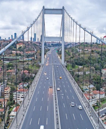 Otoyol ve köprülerden geçen araç sayısı 2025’te 1,1 milyarı aştı 4 otoyol-ve-koprulerden-gecen-arac-sayisi-2025te-11-milyari-asti-OC8AZjGq.jpg