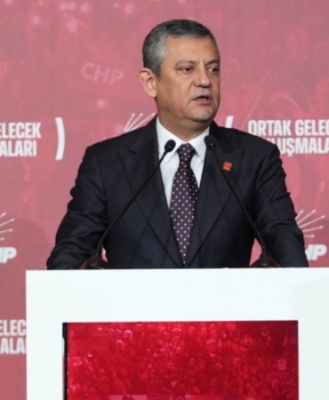 Özgür Özel’den Barış ve Demokrasi Vurgusu: “Bu Bir Siyasi Hesap Değil, Türkiye’nin Gelecek Meselesi” 8 ozgur-ozelden-baris-ve-demokrasi-vurgusu-bu-bir-siyasi-hesap-degil-turkiyenin-gelecek-meselesi-3eGvGIM9.jpg