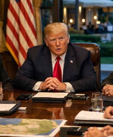 Trump Venezuela hamleleri öncesinde Mar-a-Lago’da kritik güvenlik toplantısı yaptı 10 trump-venezuela-hamleleri-oncesinde-mar-a-lagoda-kritik-guvenlik-toplantisi-yapti-qiZJbs2r.jpg