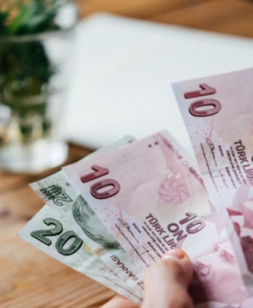 Türk-İş Raporu Ocak Tablosunu Ortaya Koydu! Açlık Sınırı 31 Bin TL’yi Aştı, Geçim Açığı Derinleşiyor 10 turk-is-raporu-ocak-tablosunu-ortaya-koydu-aclik-siniri-31-bin-tlyi-asti-gecim-acigi-vwkRcCBD.jpg